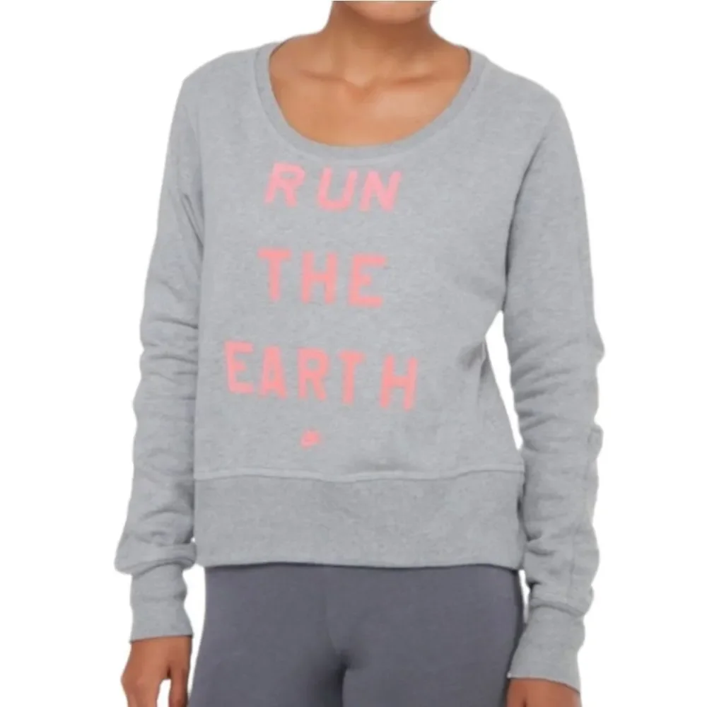 NIKE Run the Earth Gray Sweatshirt XL